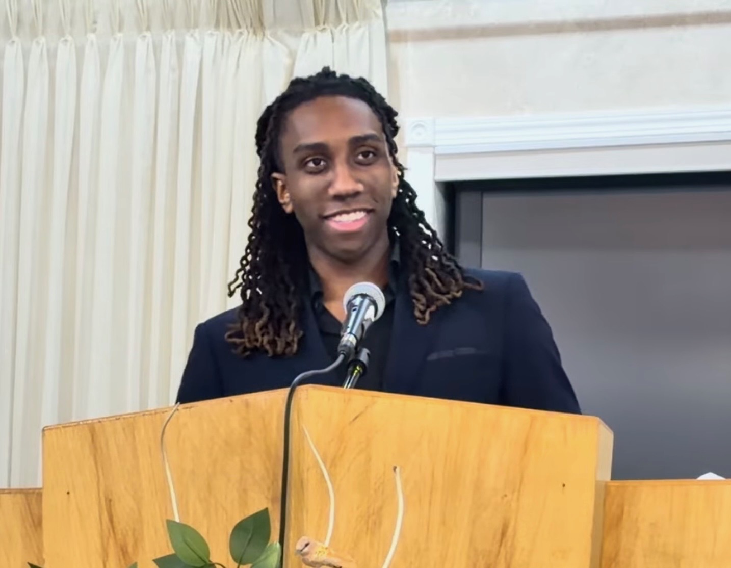 Maurice at the pulpit